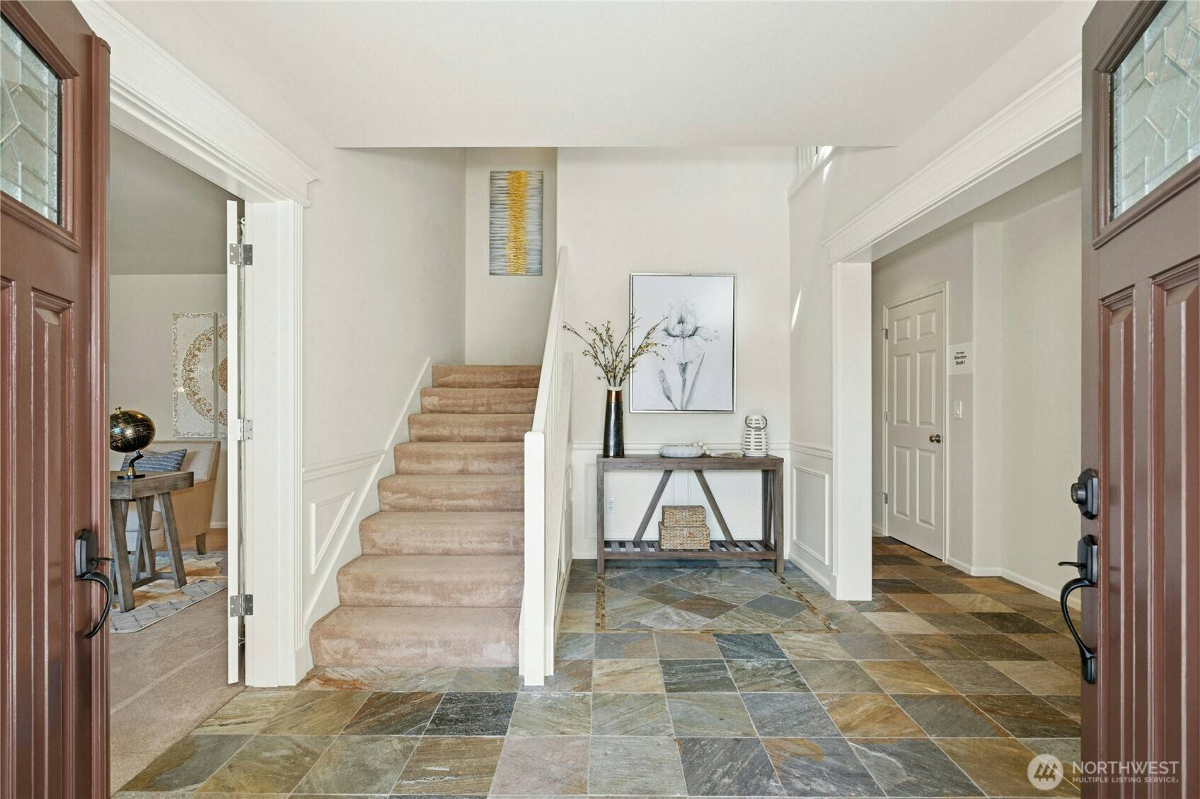 Issaquah, WA 98029,22704 SE 51st ST