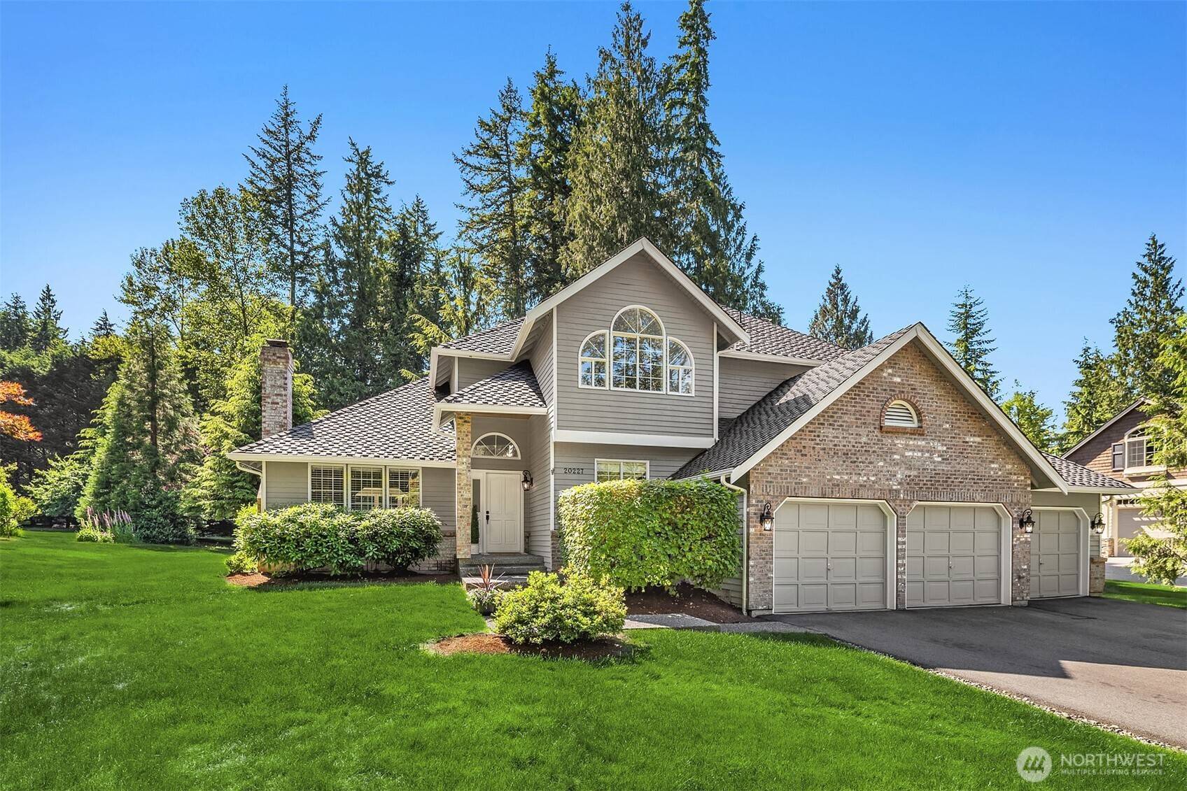Woodinville, WA 98077,20227 188th AVE NE