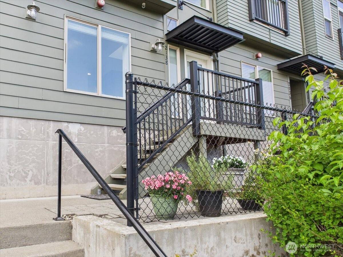 Tacoma, WA 98405,2138 S G ST