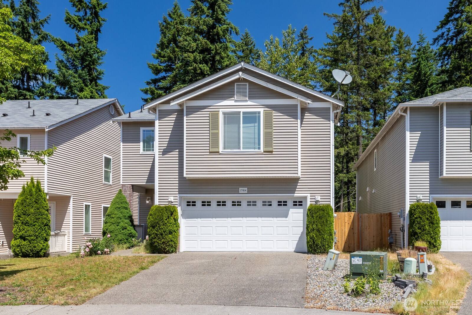 Puyallup, WA 98375,17814 97th LN E