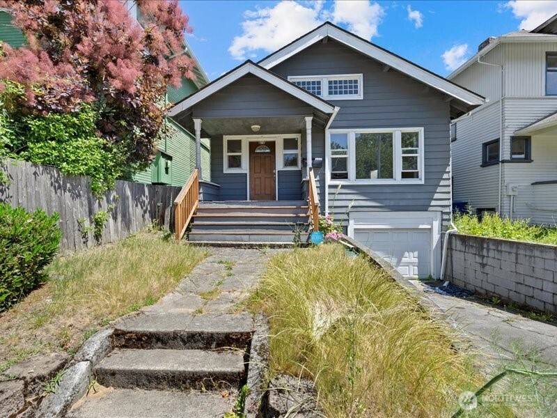 Seattle, WA 98122,918 23rd AVE