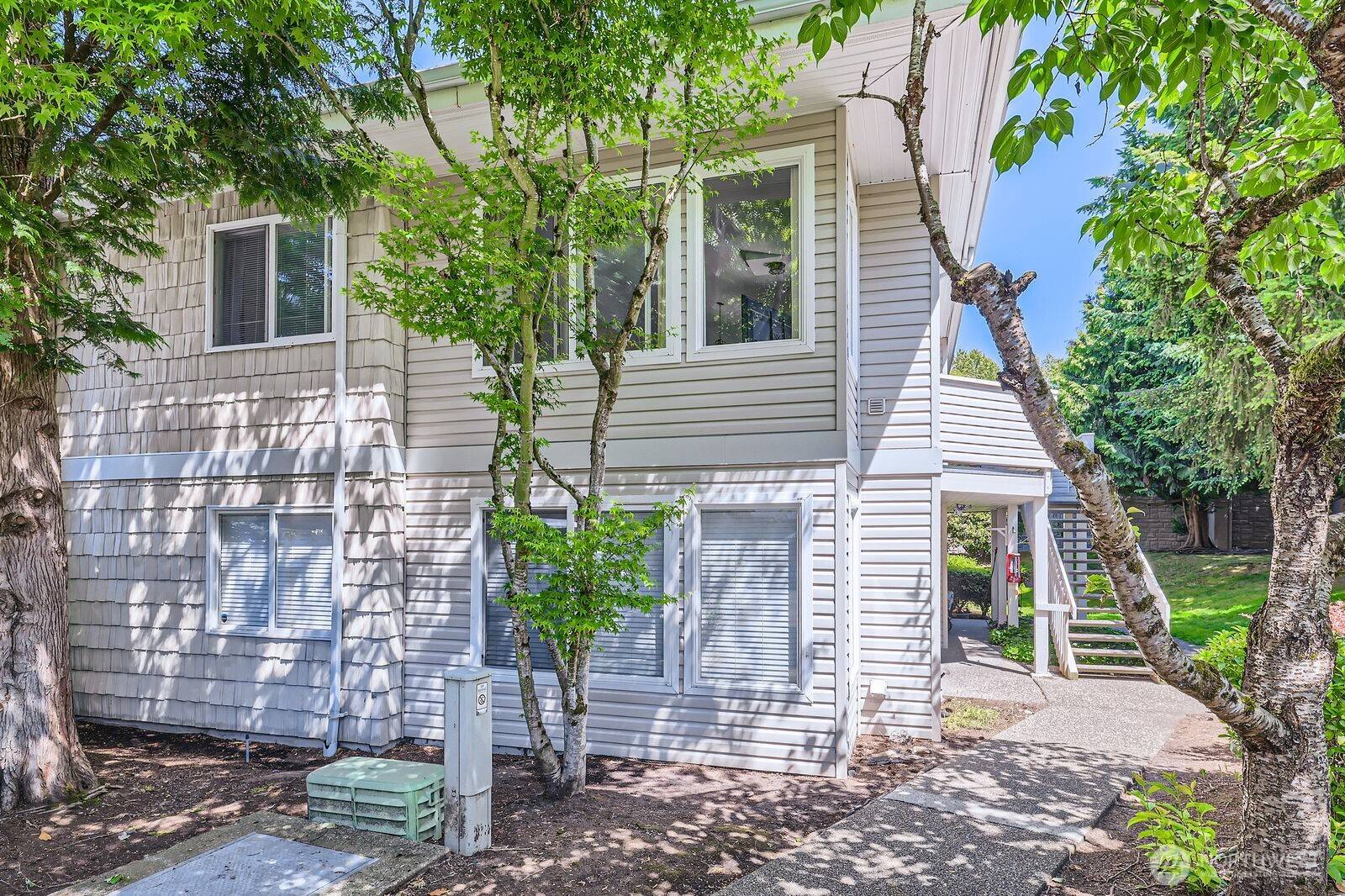 Lake Stevens, WA 98258,9210 Market PL #F202