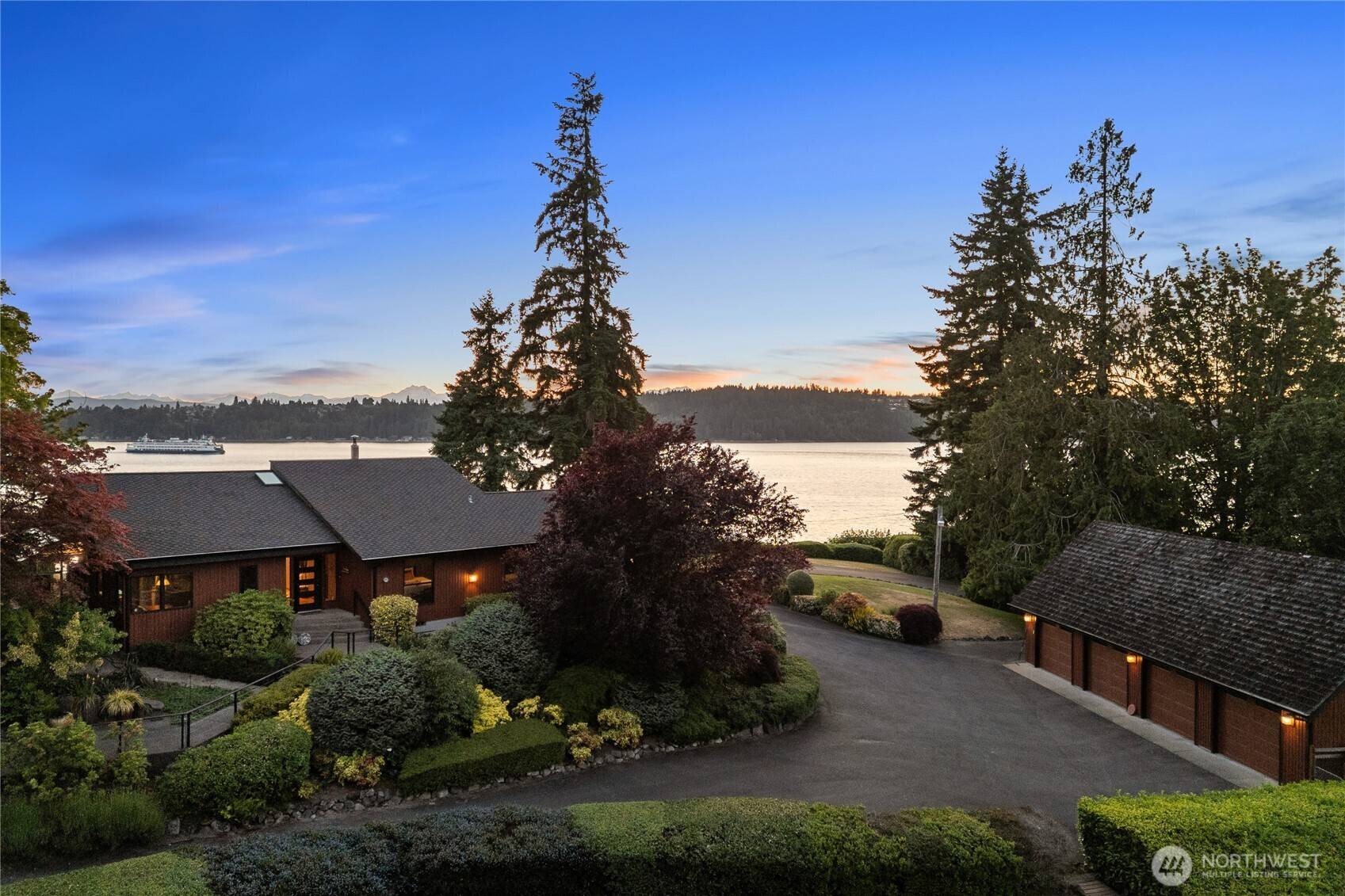 Port Orchard, WA 98366,4666 Woods RD E
