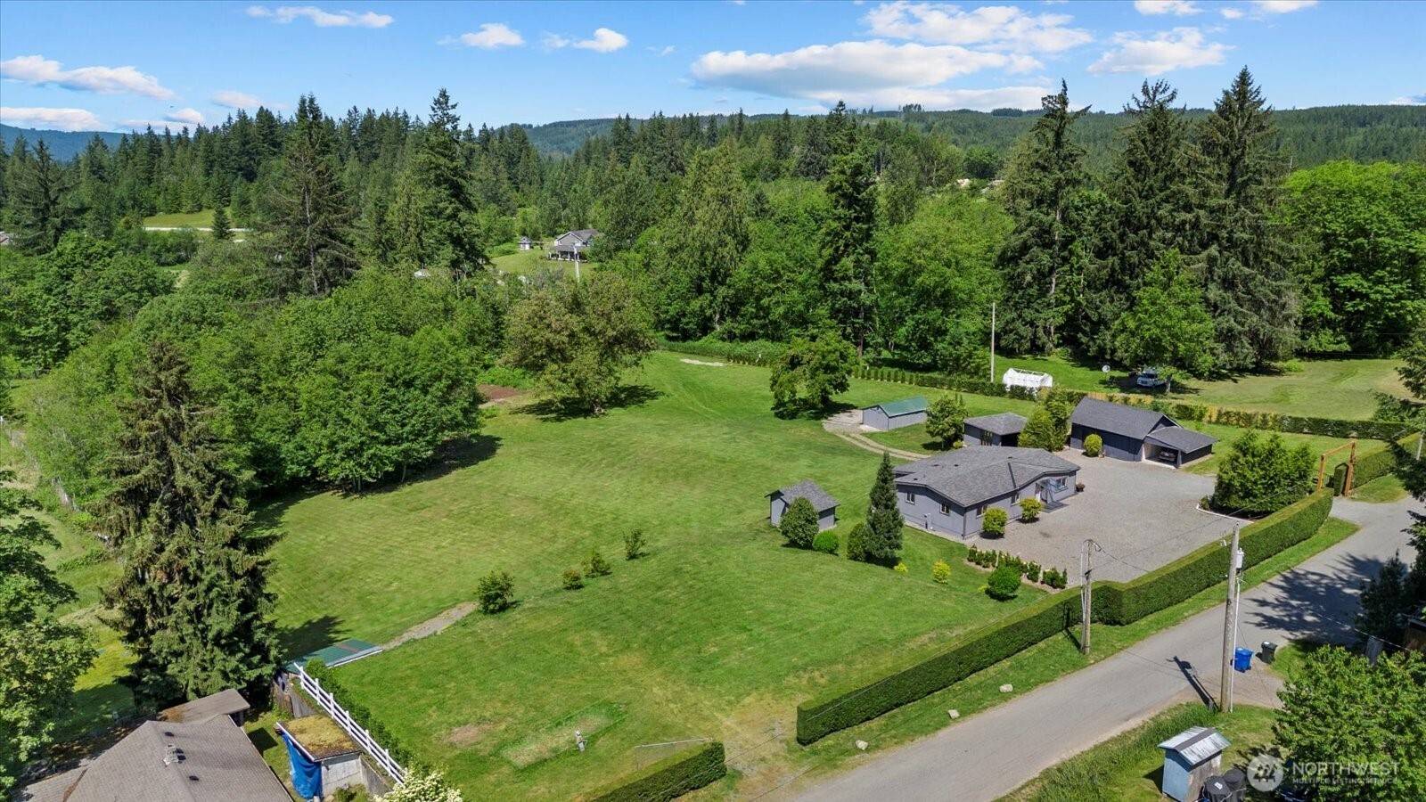 Snoqualmie, WA 98065,5701 404th AVE SE