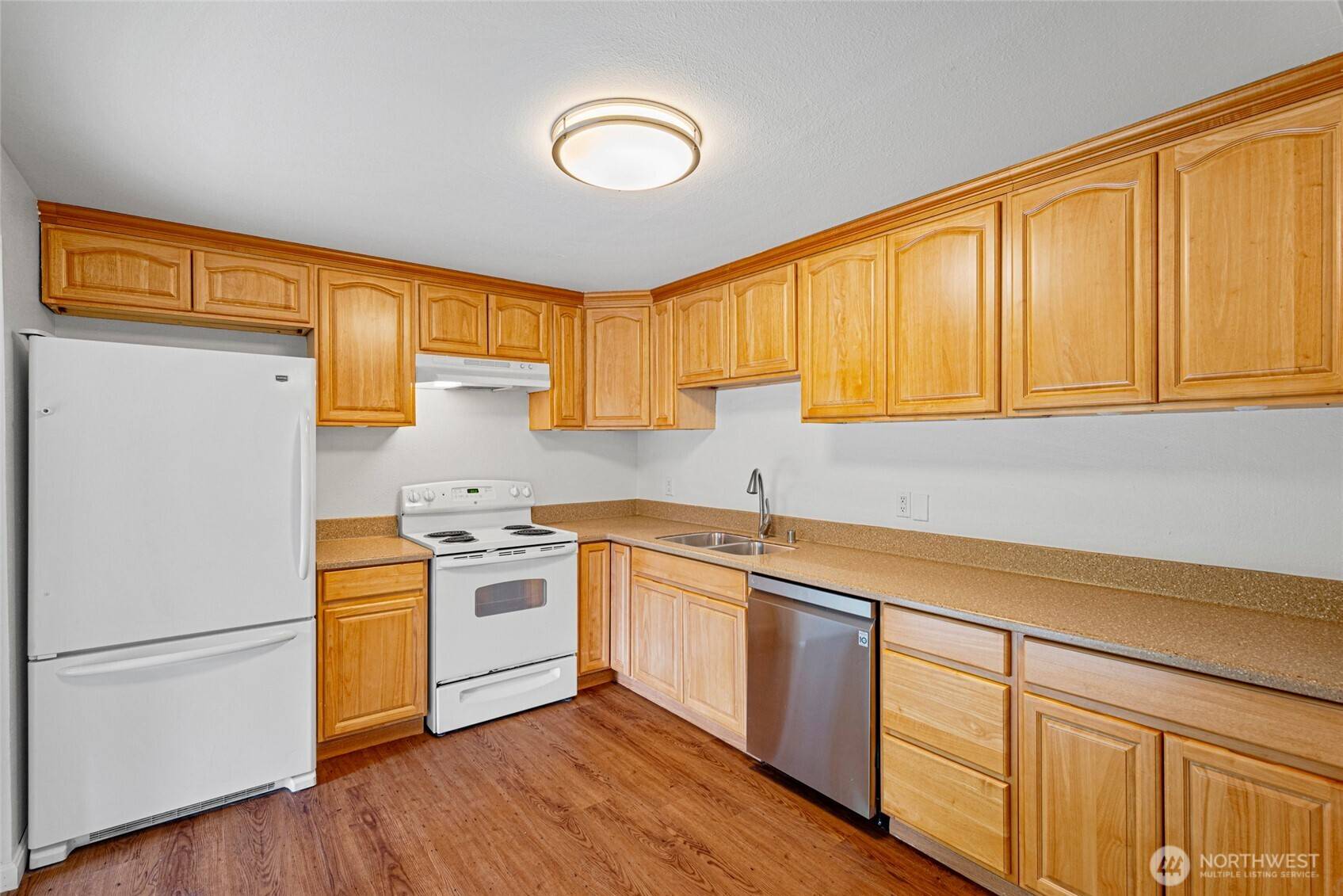 Lynnwood, WA 98036,20302 52nd AVE W