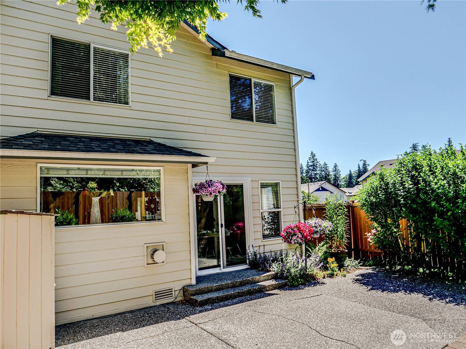 Bothell, WA 98012,18808 19th DR SE