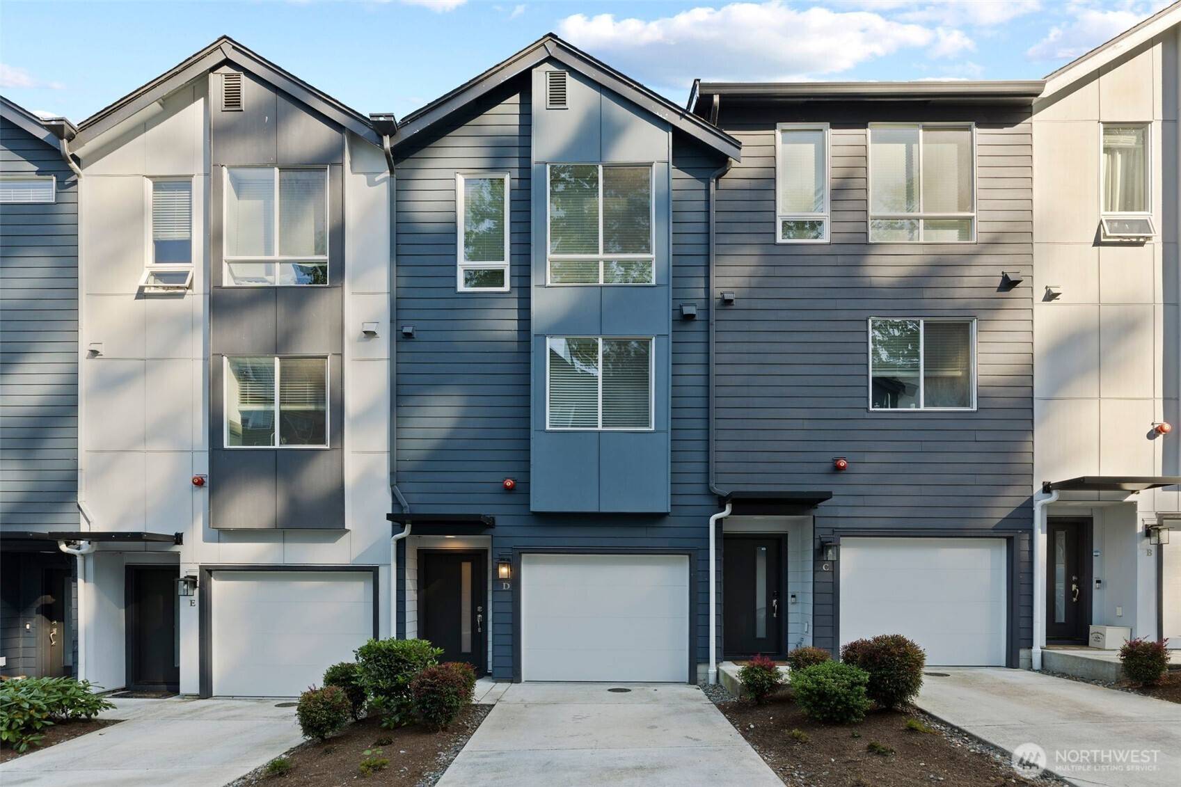 Bothell, WA 98011,10945 NE 189th PL #D