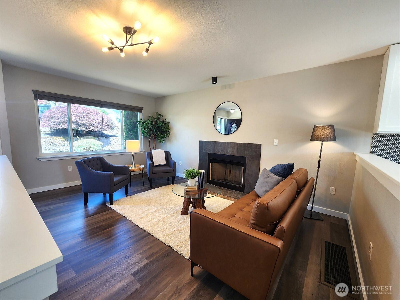 Tacoma, WA 98422,3111 58th AVE NE