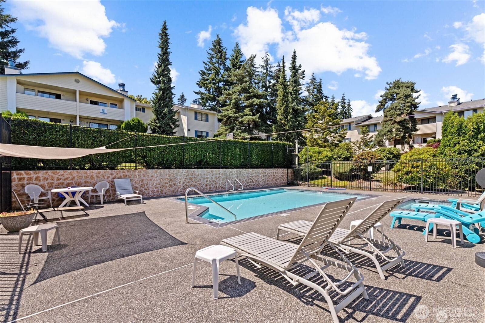 Everett, WA 98204,12906 8th AVE W #C102