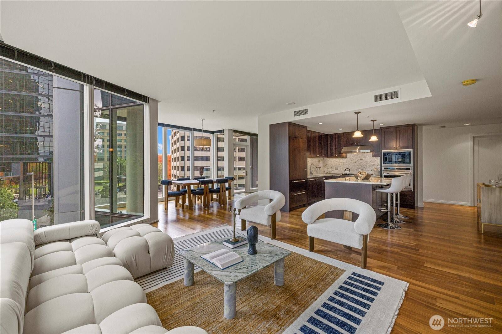 Bellevue, WA 98004,10700 NE 4th ST #712