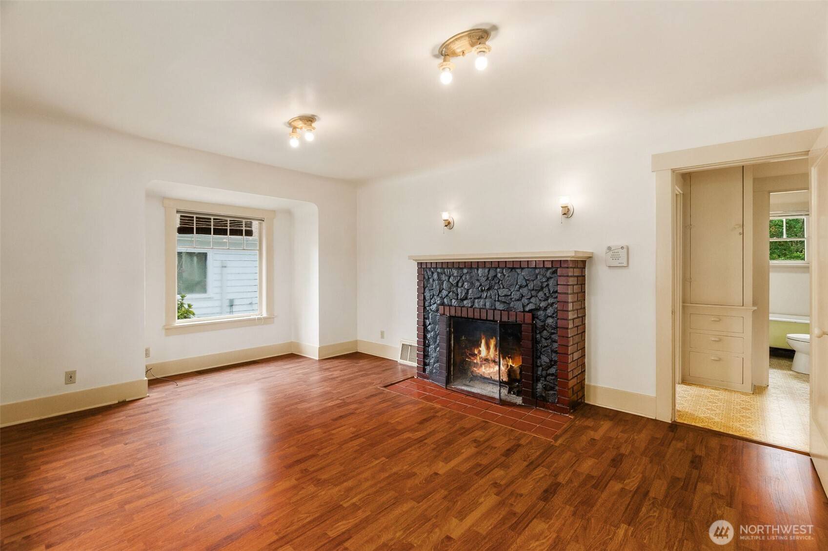 Tumwater, WA 98501,515 Bates ST SE