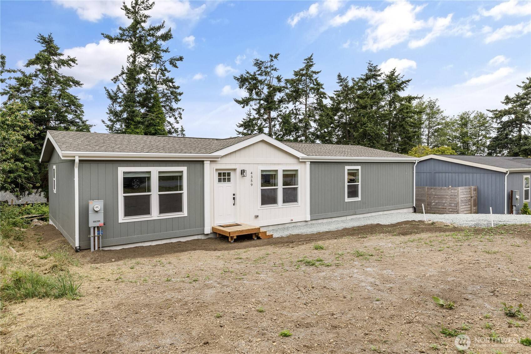 Oak Harbor, WA 98277,4359 Childrens AVE