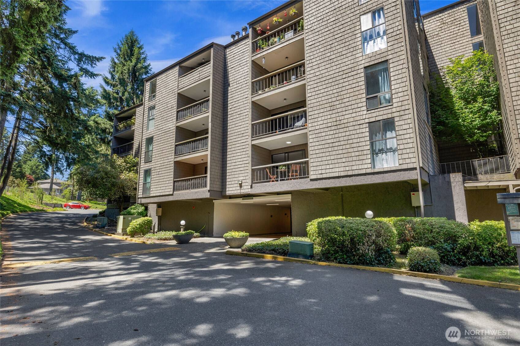 Redmond, WA 98052,13680 NE 69th ST #635