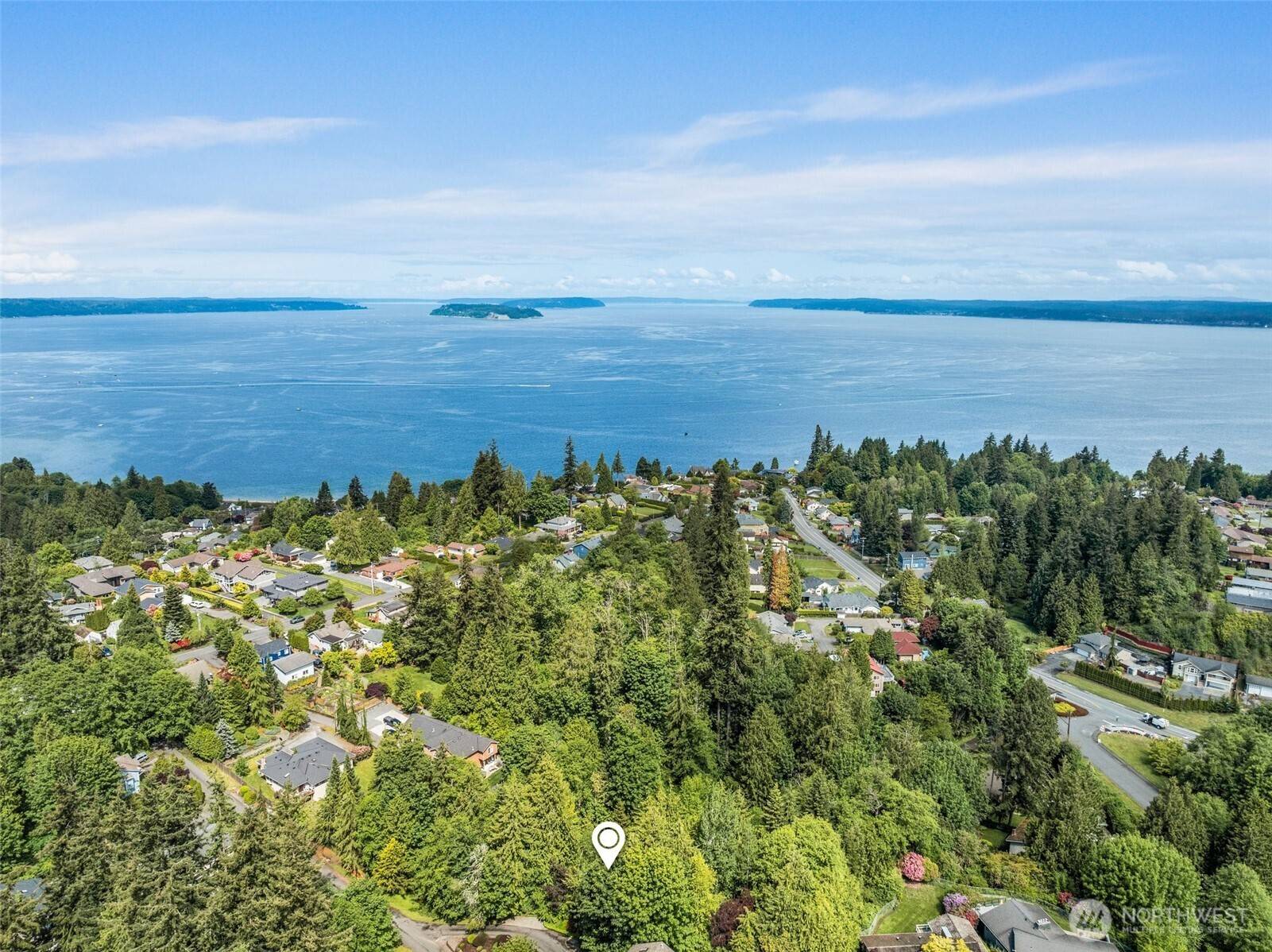 Everett, WA 98203,4635 Seahurst AVE