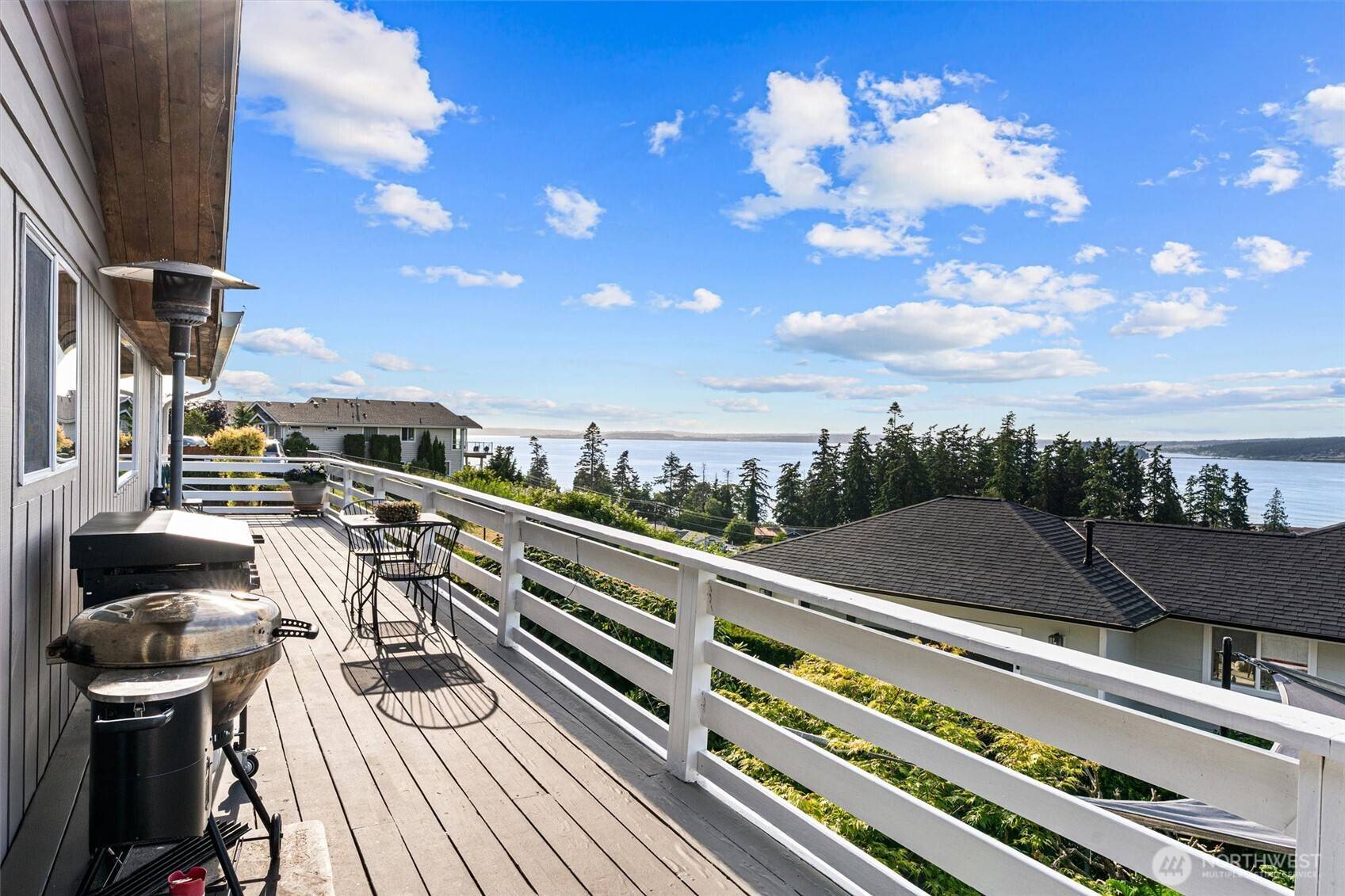 Camano Island, WA 98282,809 W Rocky Point DR