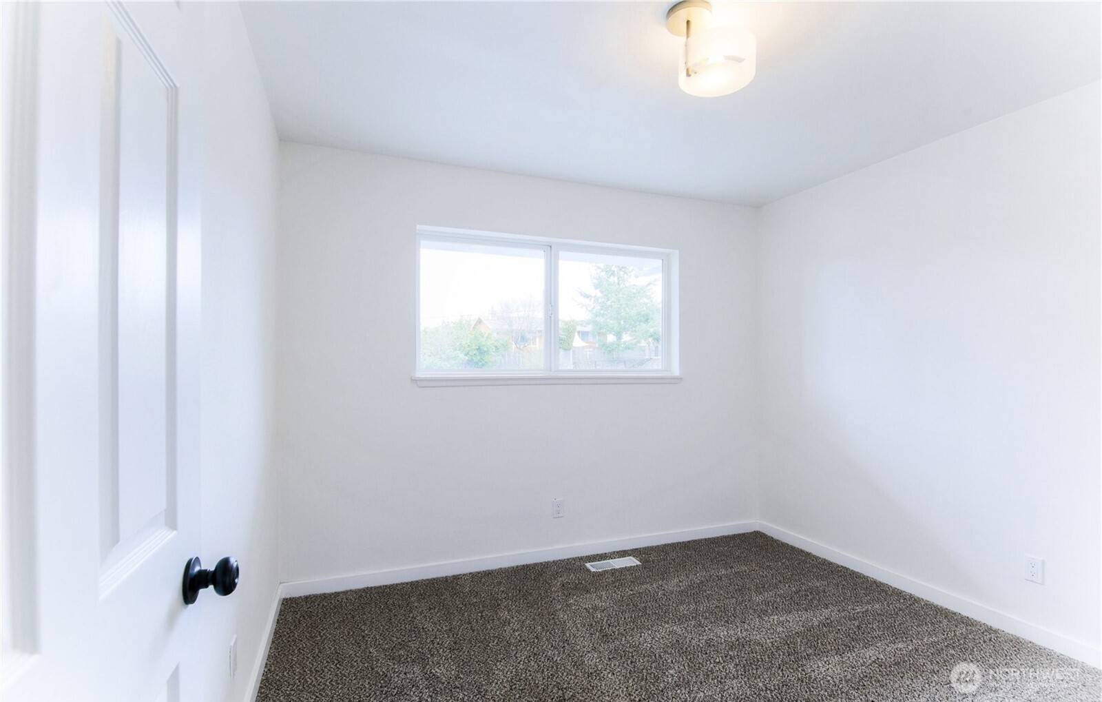 Tacoma, WA 98405,3834 S 19th ST