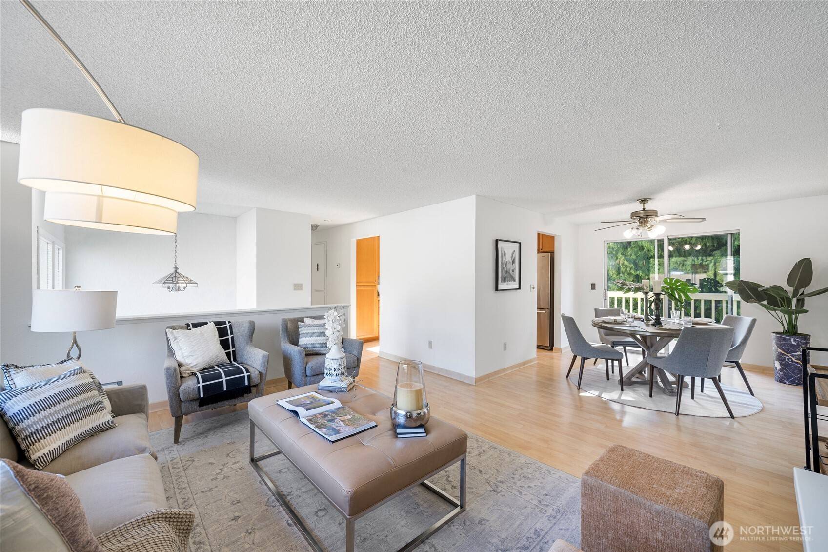 Federal Way, WA 98023,33513 35th AVE SW