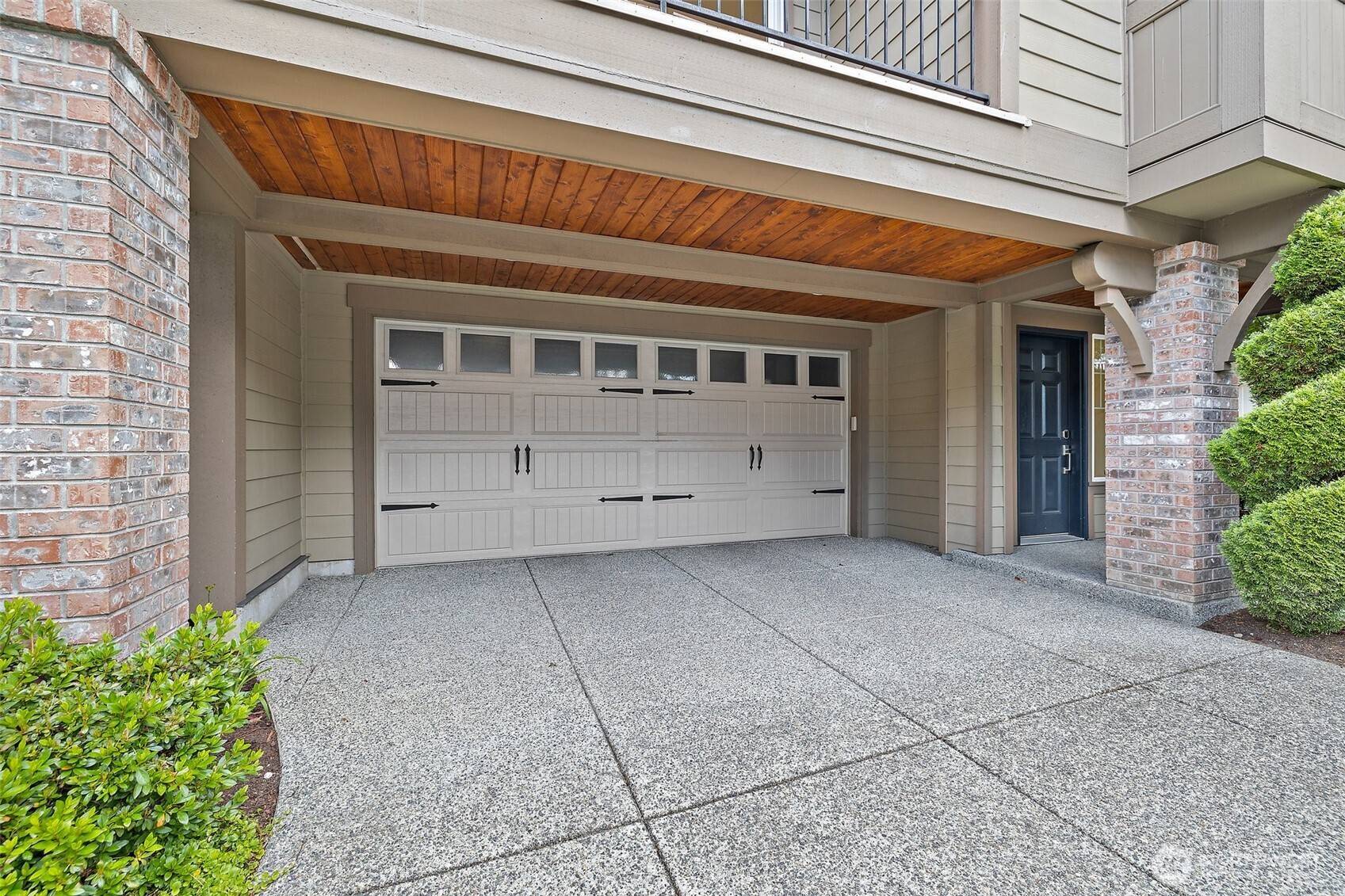 Kirkland, WA 98033,424 3rd LN S #12