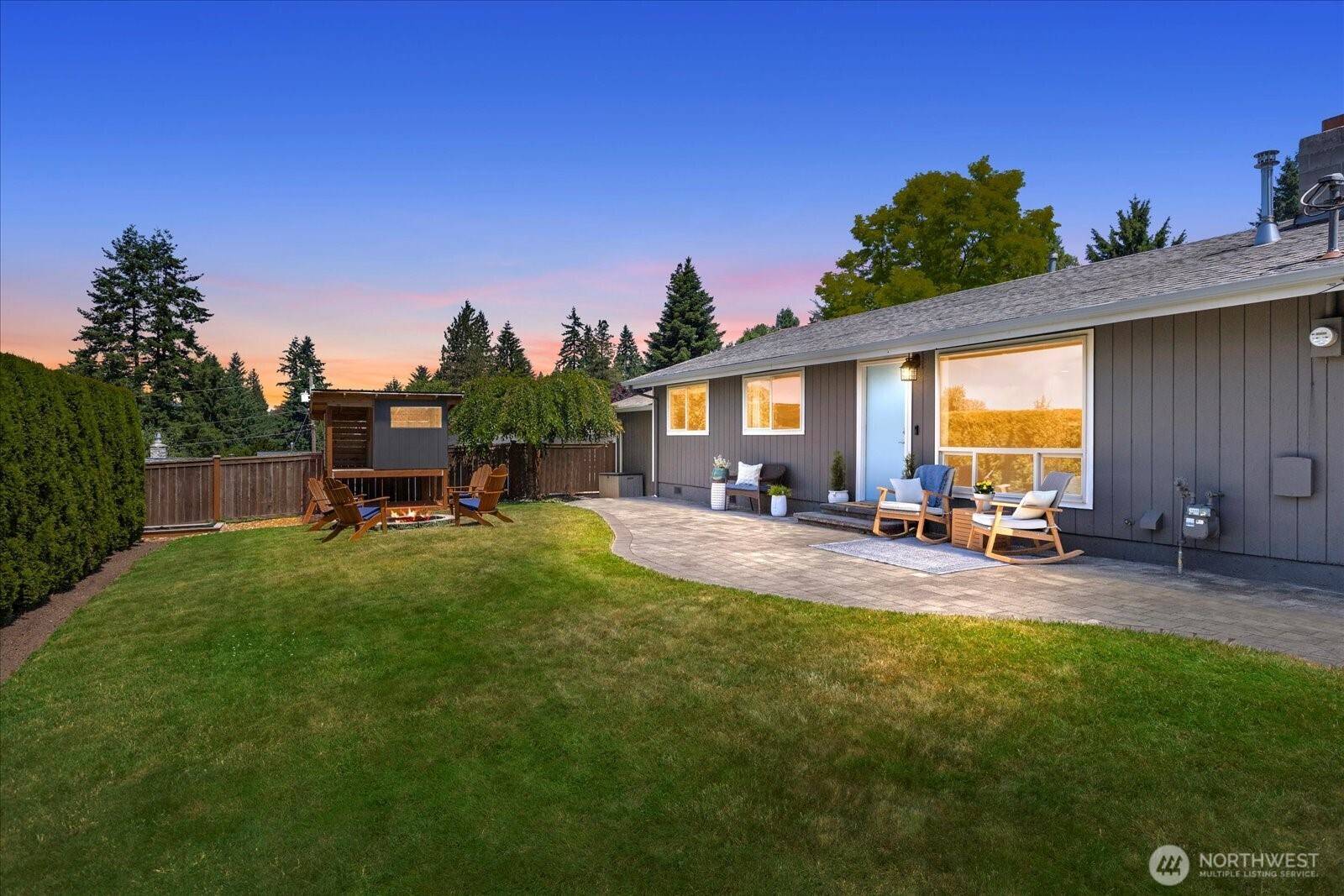 Duvall, WA 98019,26628 NE Valley ST