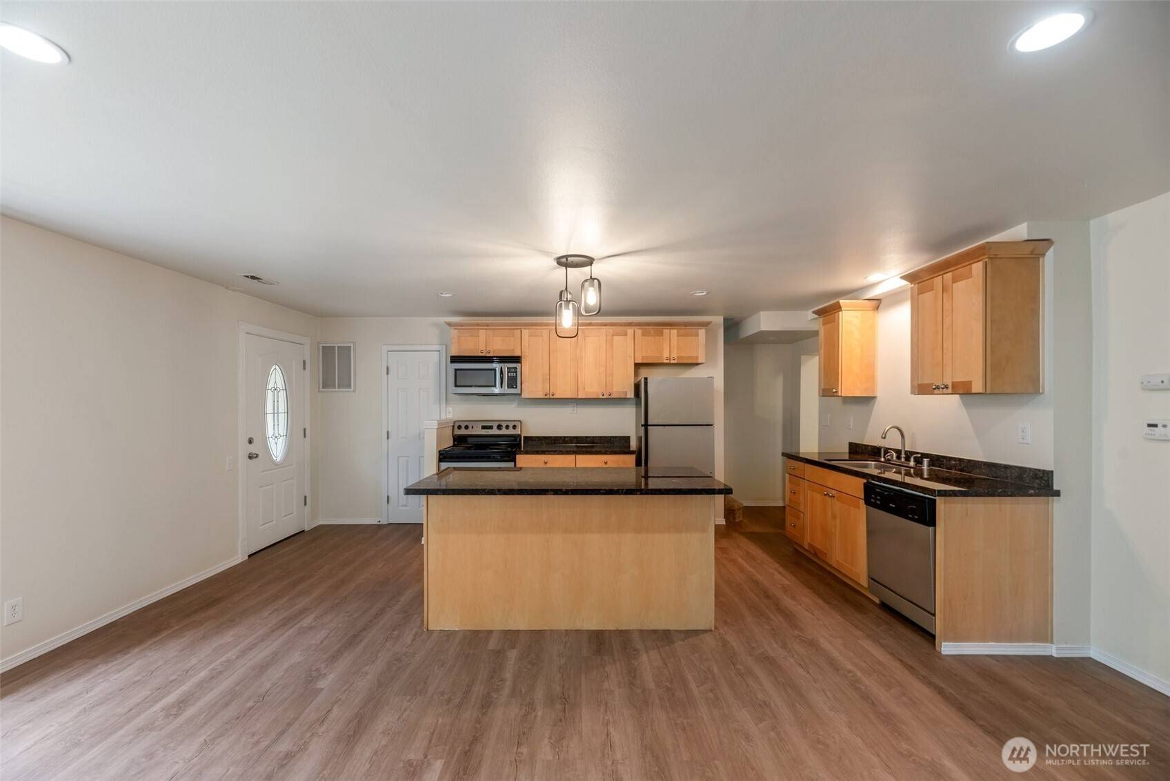 Lakewood, WA 98498,10021 Hipkins RD SW