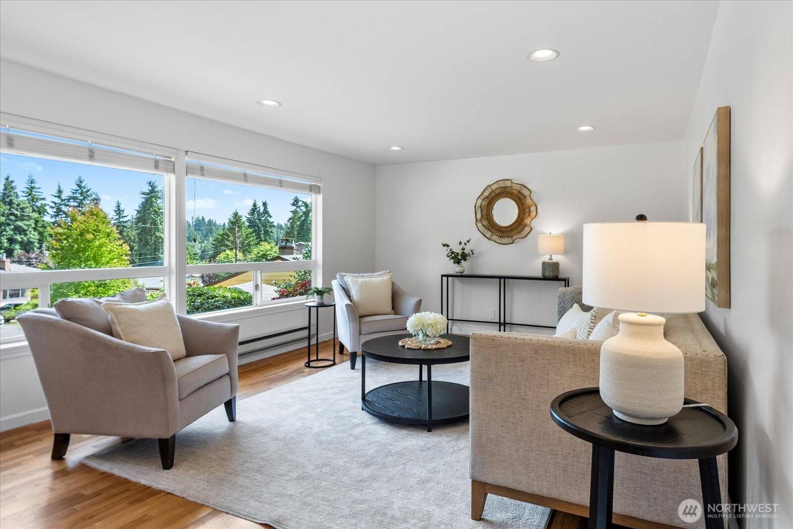 Edmonds, WA 98026,23908 80th PL W