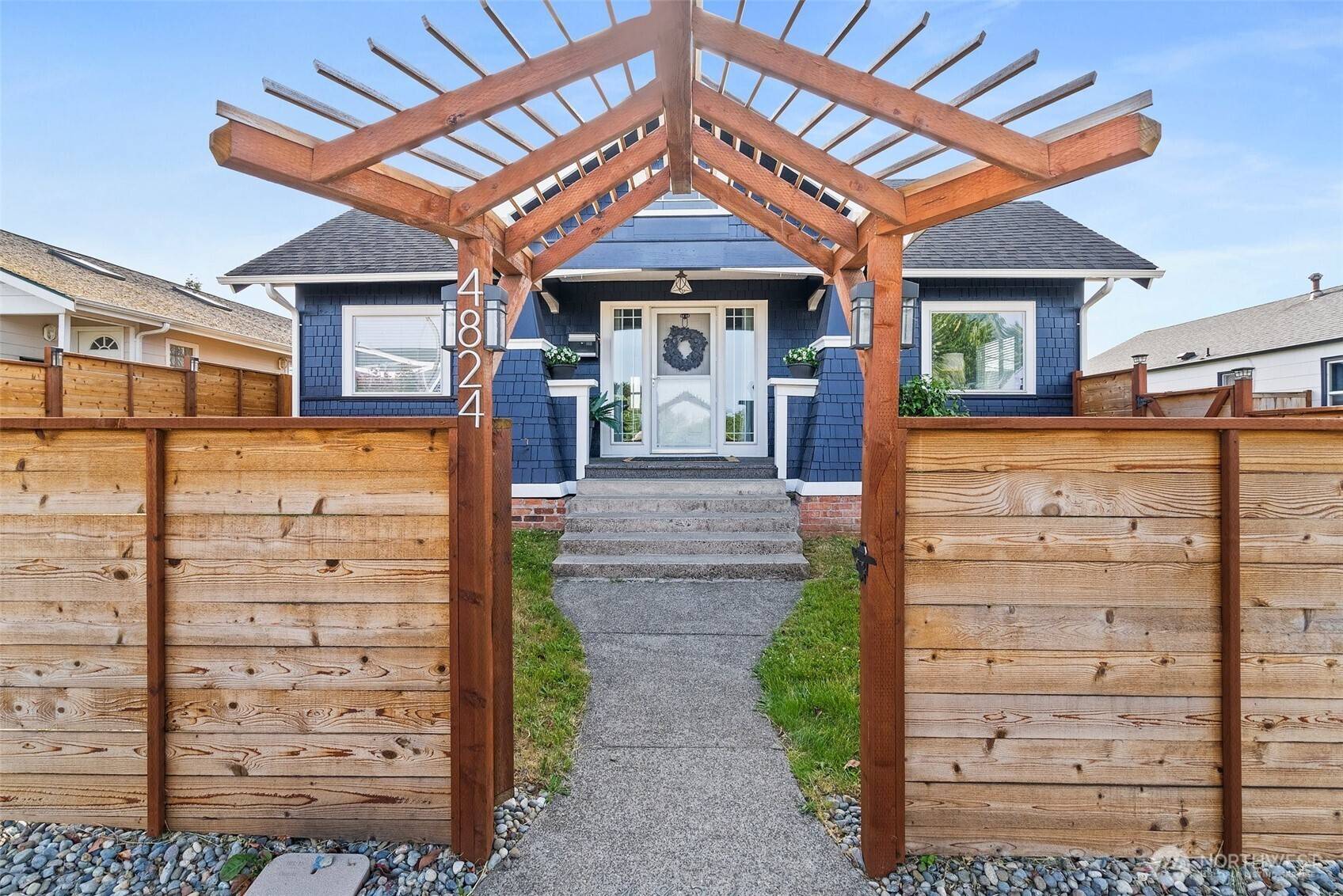 Tacoma, WA 98407,4824 N Pearl ST