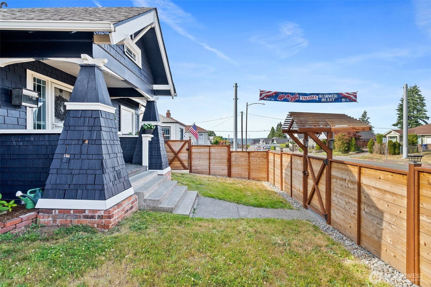 Tacoma, WA 98407,4824 N Pearl ST