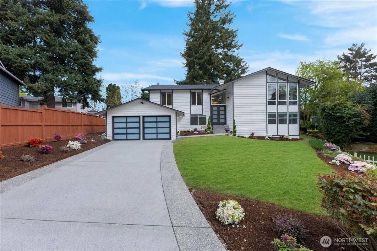 Kirkland, WA 98034,12816 130th CT NE