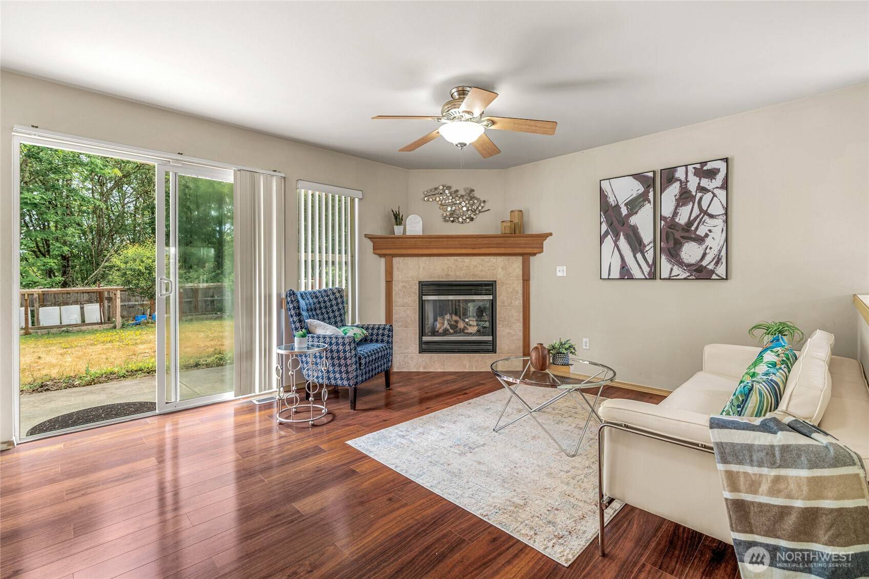 Renton, WA 98056,2713 SE 4th ST