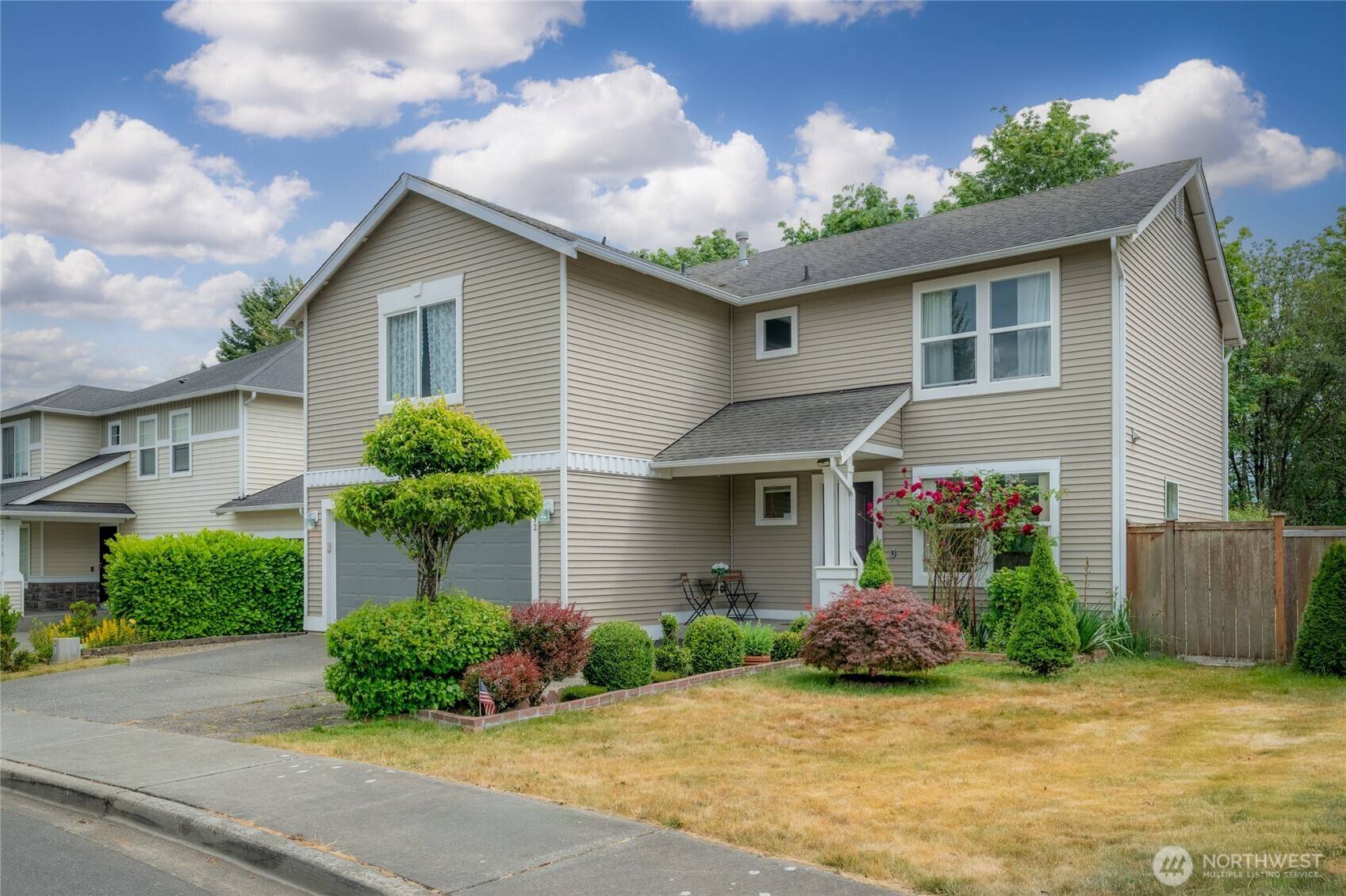 Renton, WA 98056,2713 SE 4th ST