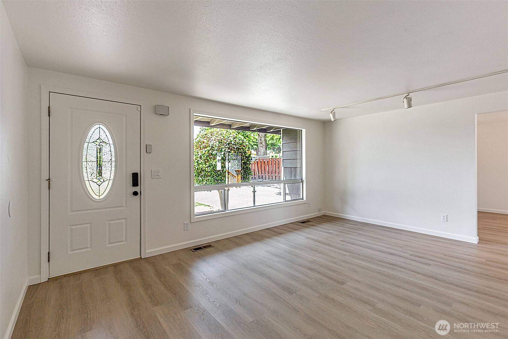 Renton, WA 98058,12124 SE 161st ST