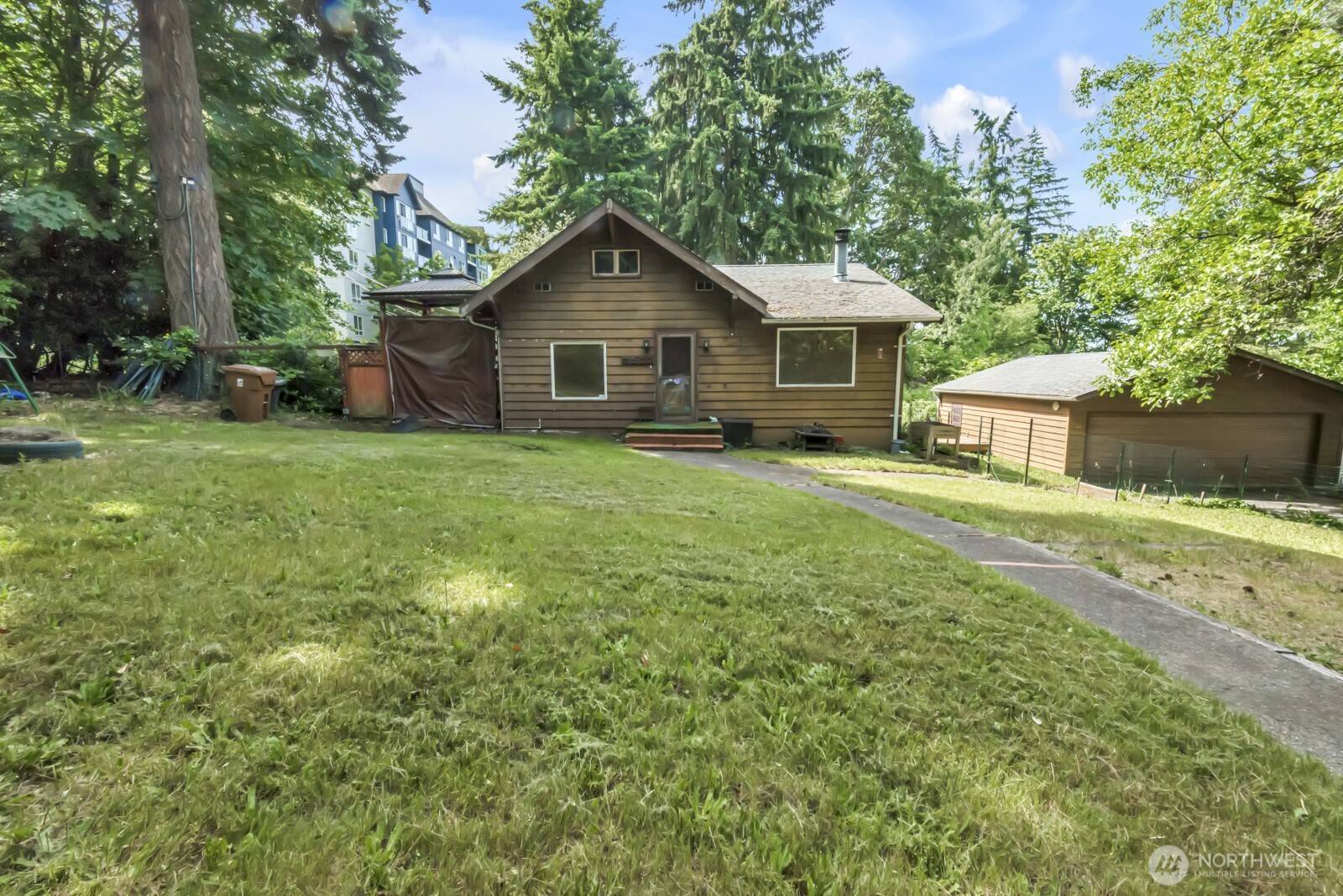 Tacoma, WA 98409,2502 S 40th ST
