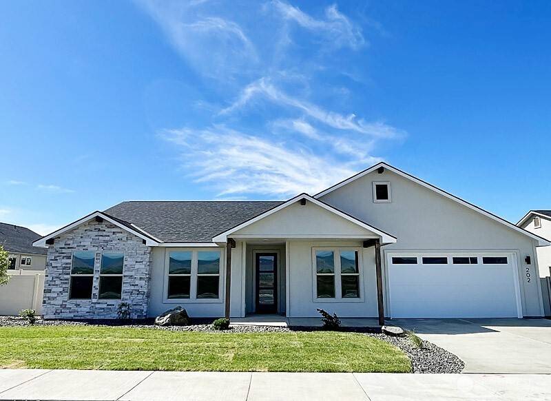Ellensburg, WA 98926,202 E Ian AVE