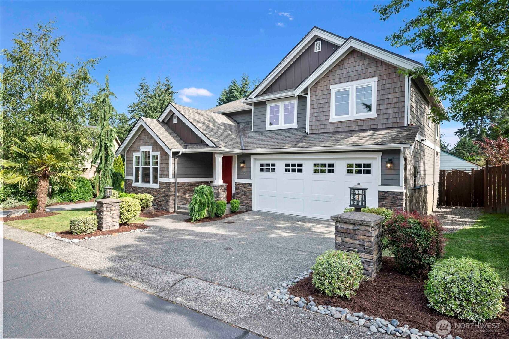 Kenmore, WA 98028,5509 NE 194th PL