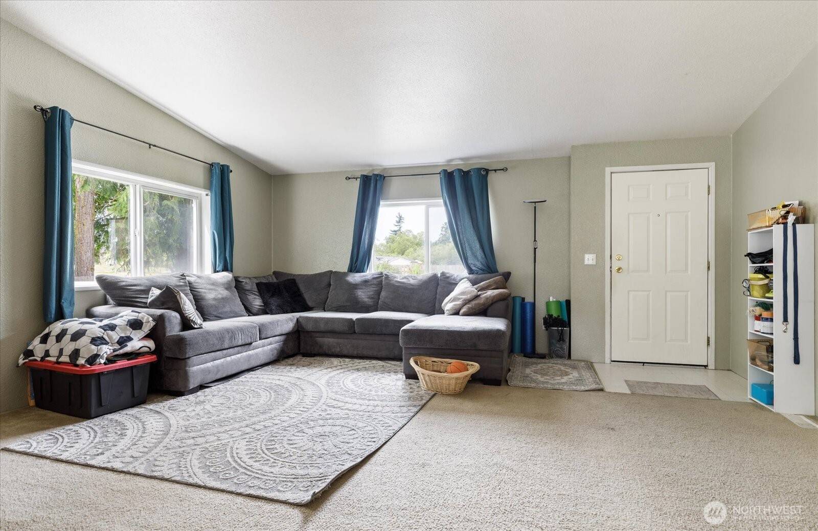 Oak Harbor, WA 98277,1136 Donald AVE