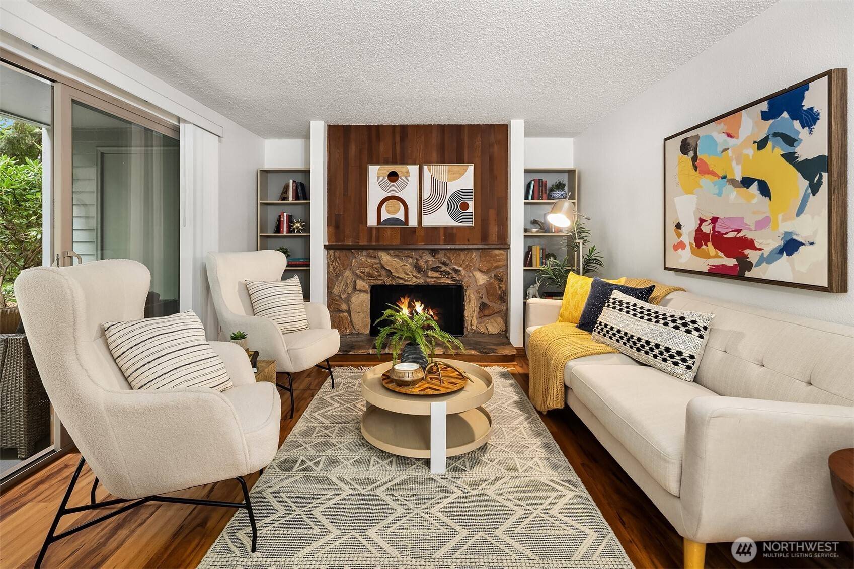 Issaquah, WA 98027,4727 W Lake Sammamish Pkwy SE #B-106