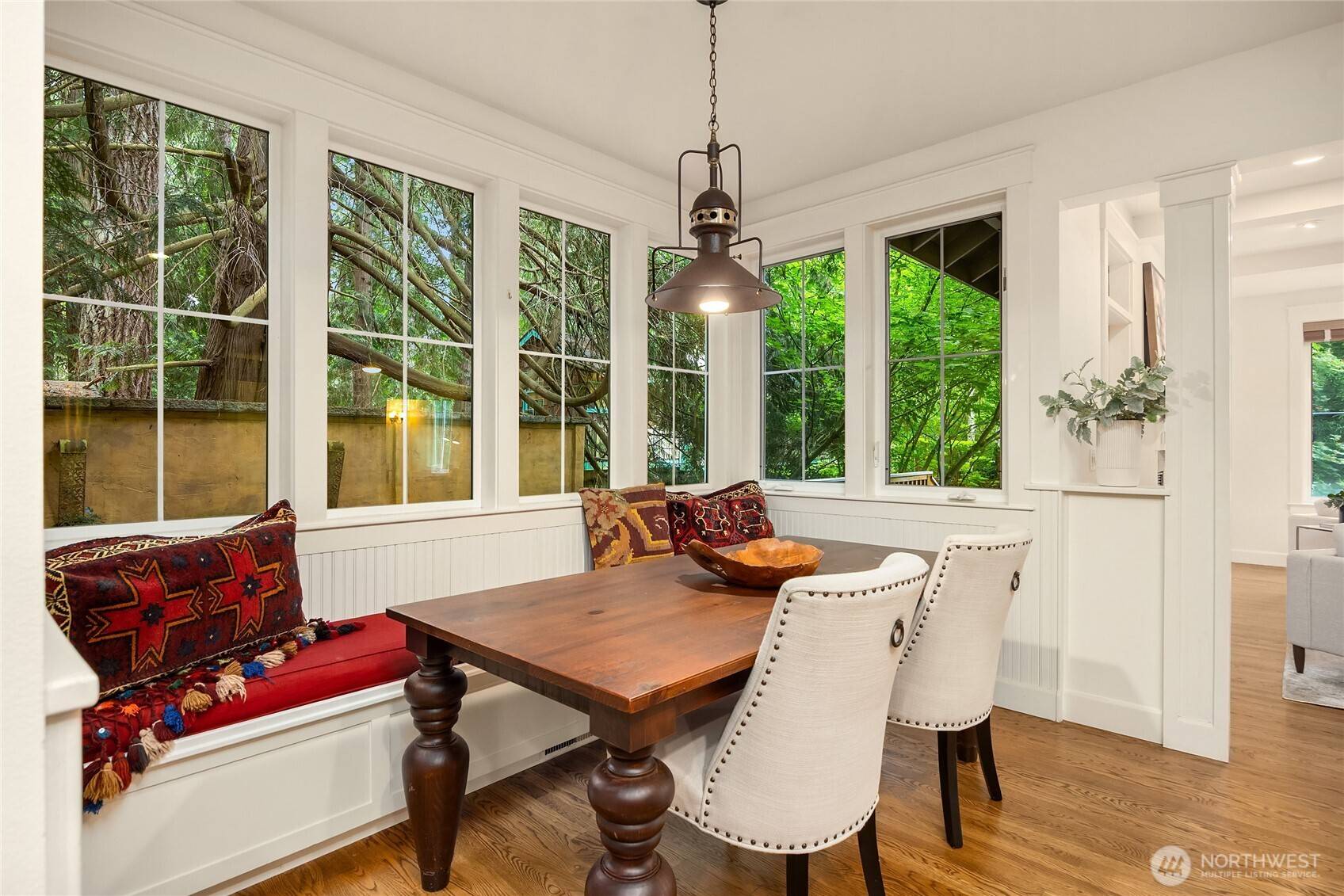 Bainbridge Island, WA 98110,473 Glen Hollow PL SW