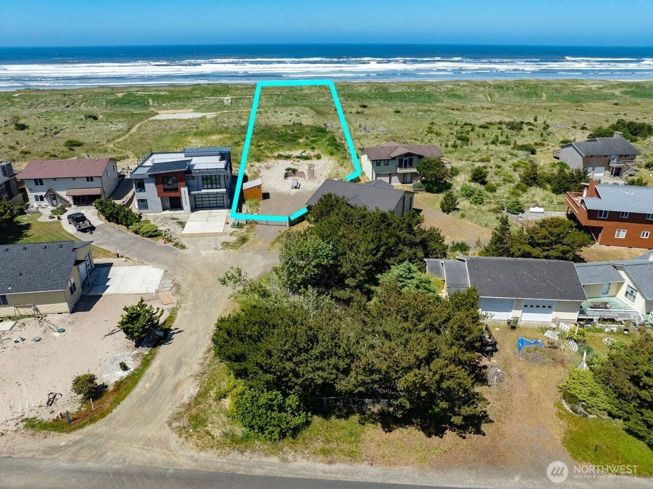Ocean Park, WA 98640,34315 G ST