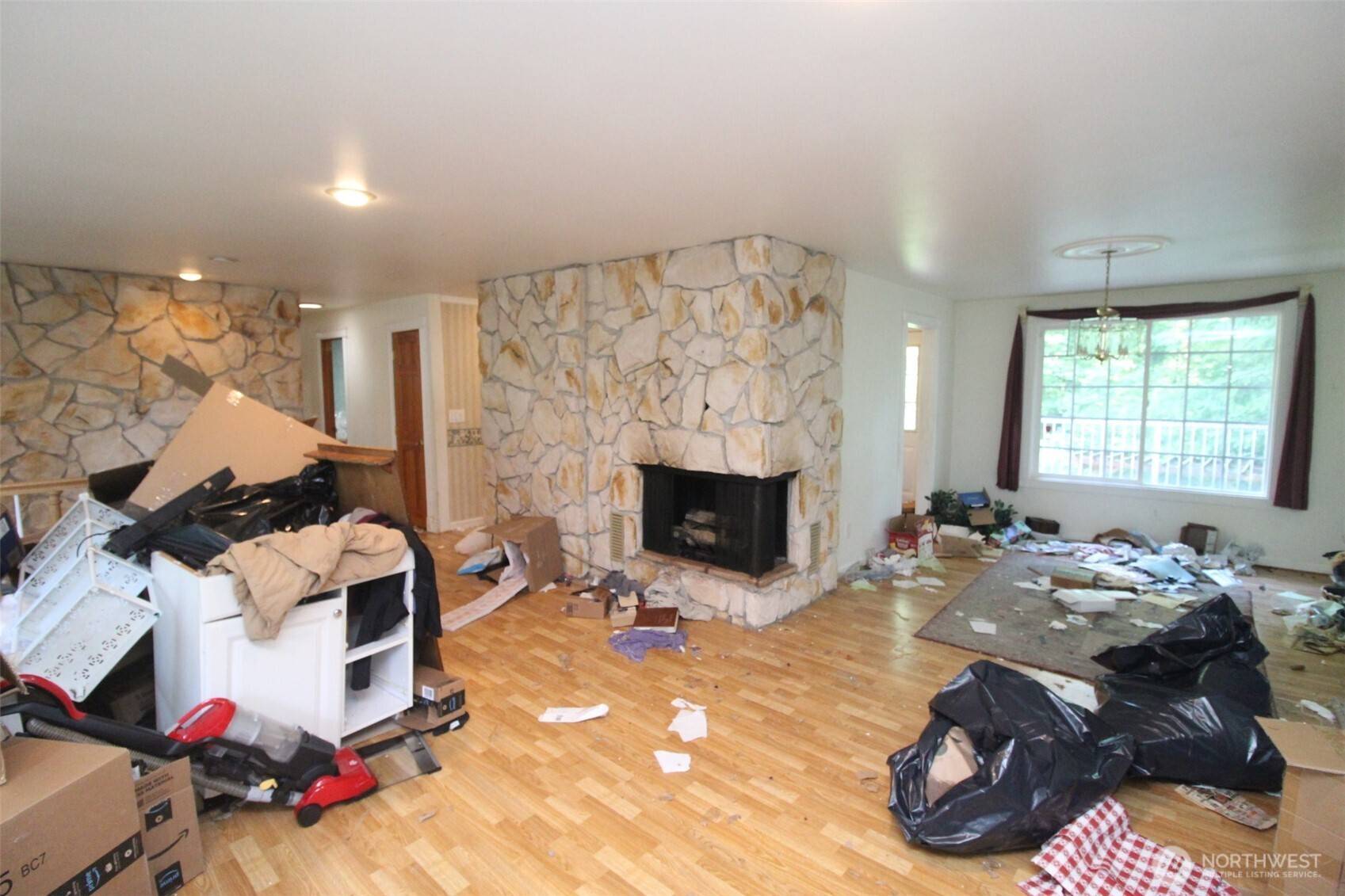 Kent, WA 98030,26128 Woodland WAY S