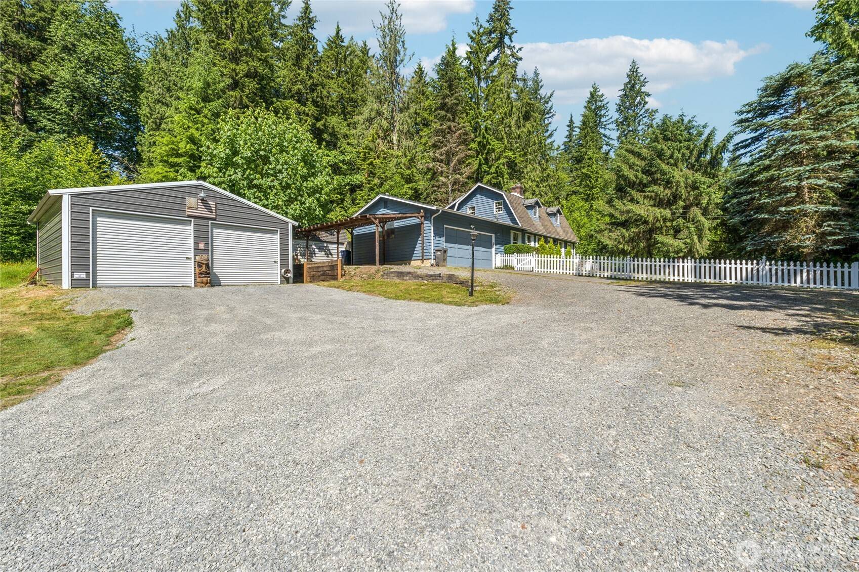Snohomish, WA 98290,2216 Newberg RD