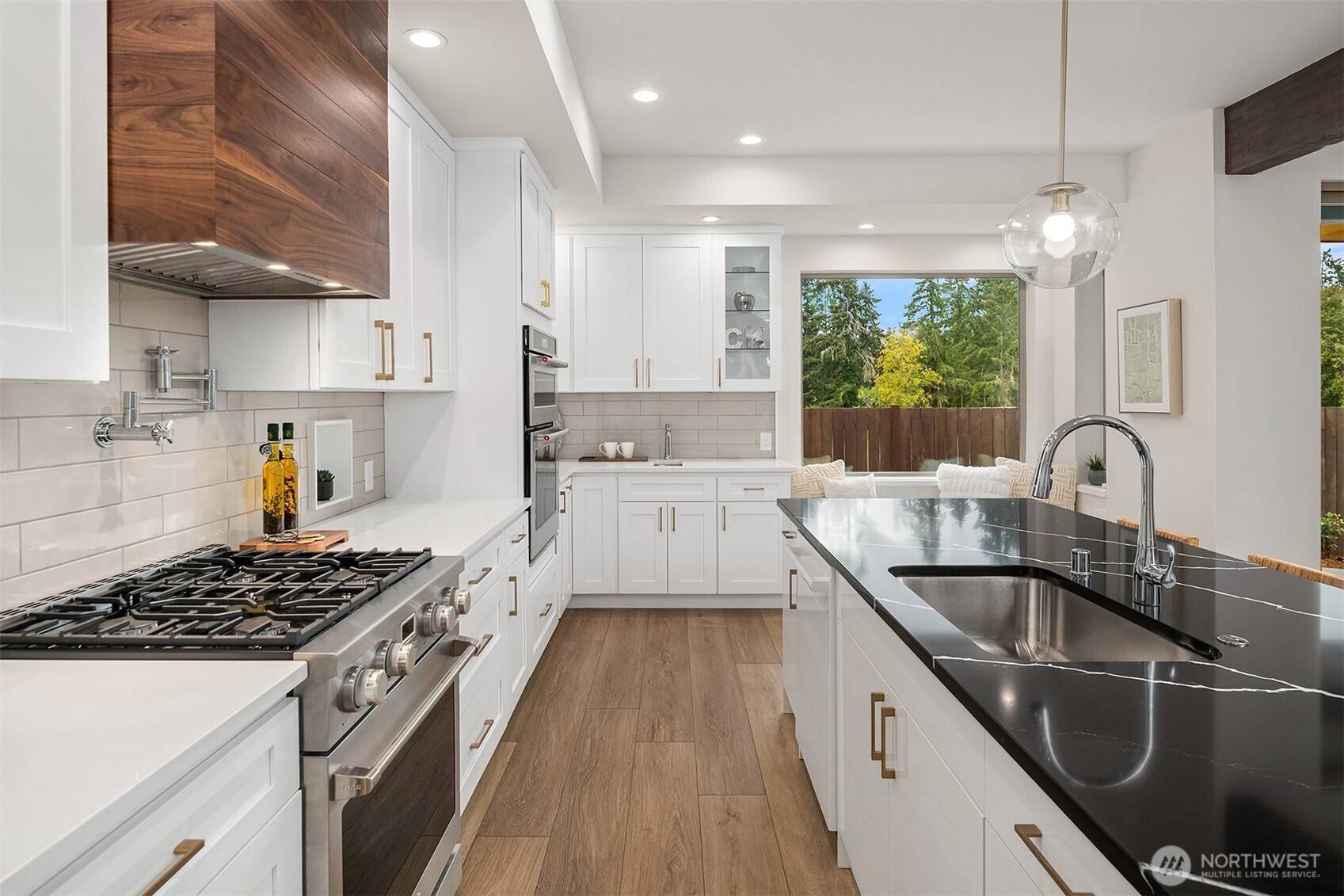 Steilacoom, WA 98338,709 Chris David DR