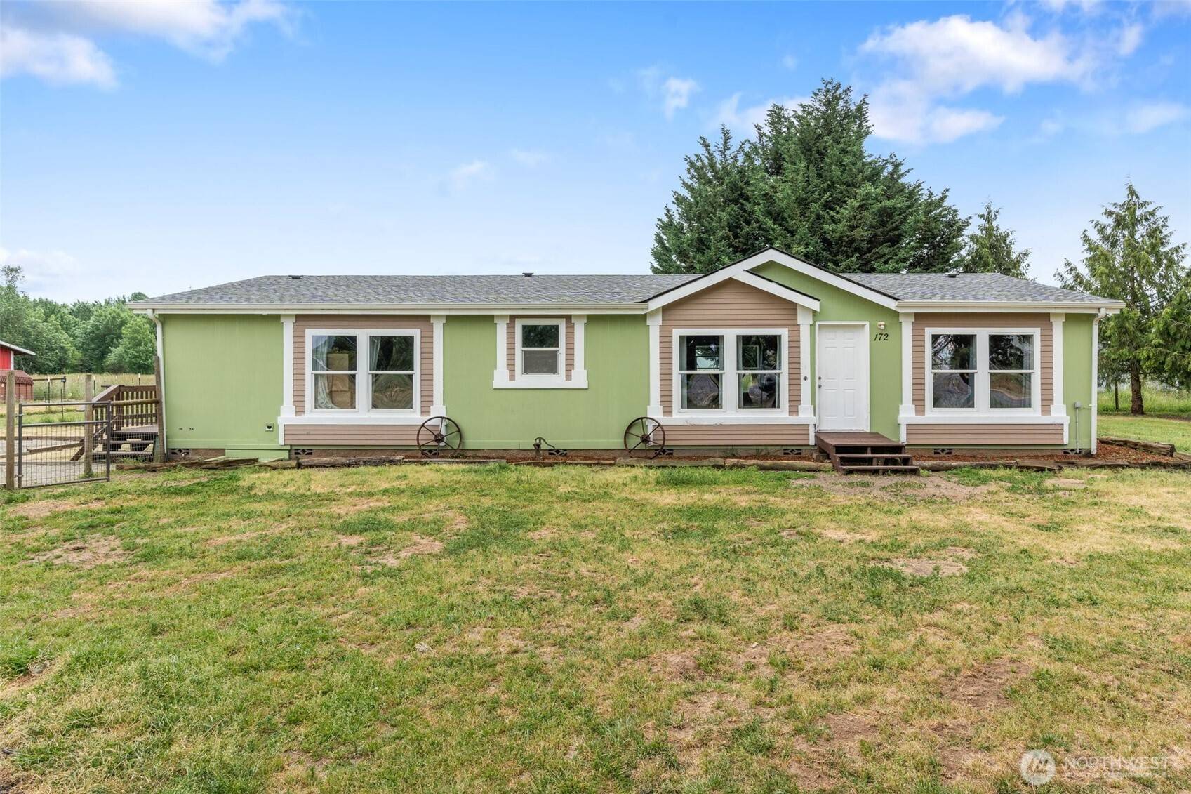Onalaska, WA 98570,172 Equine DR
