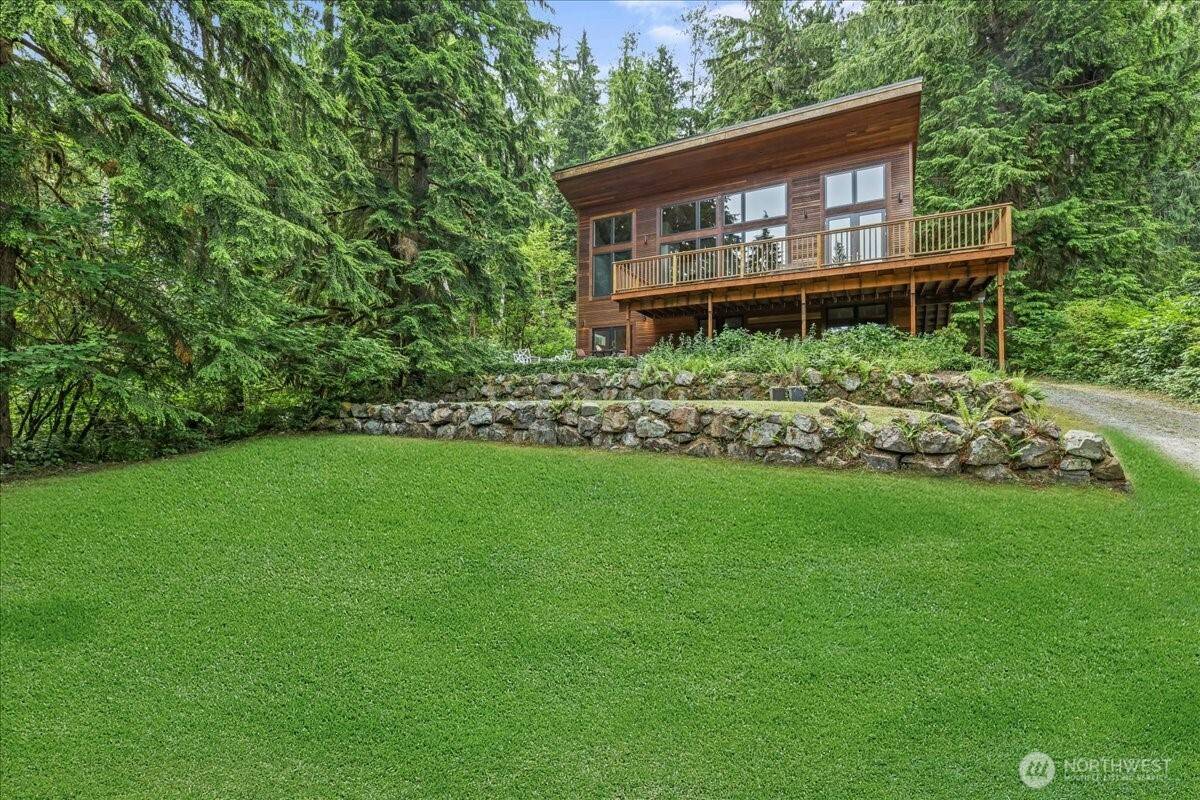 Mount Vernon, WA 98274,34374 S Shore DR