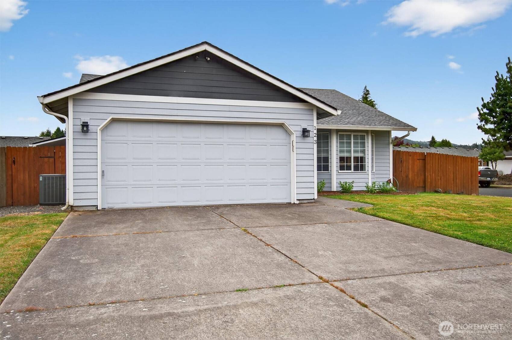 Kelso, WA 98626,123 Yellow Brick RD