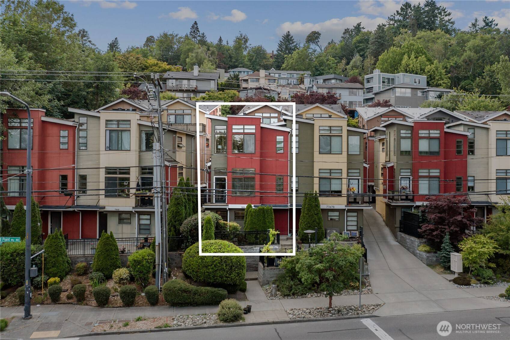 Seattle, WA 98115,7747 Sand Point WAY NE #A