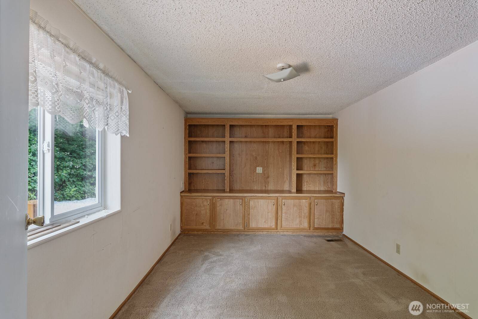 Mount Vernon, WA 98274,21615 Starbird Rd