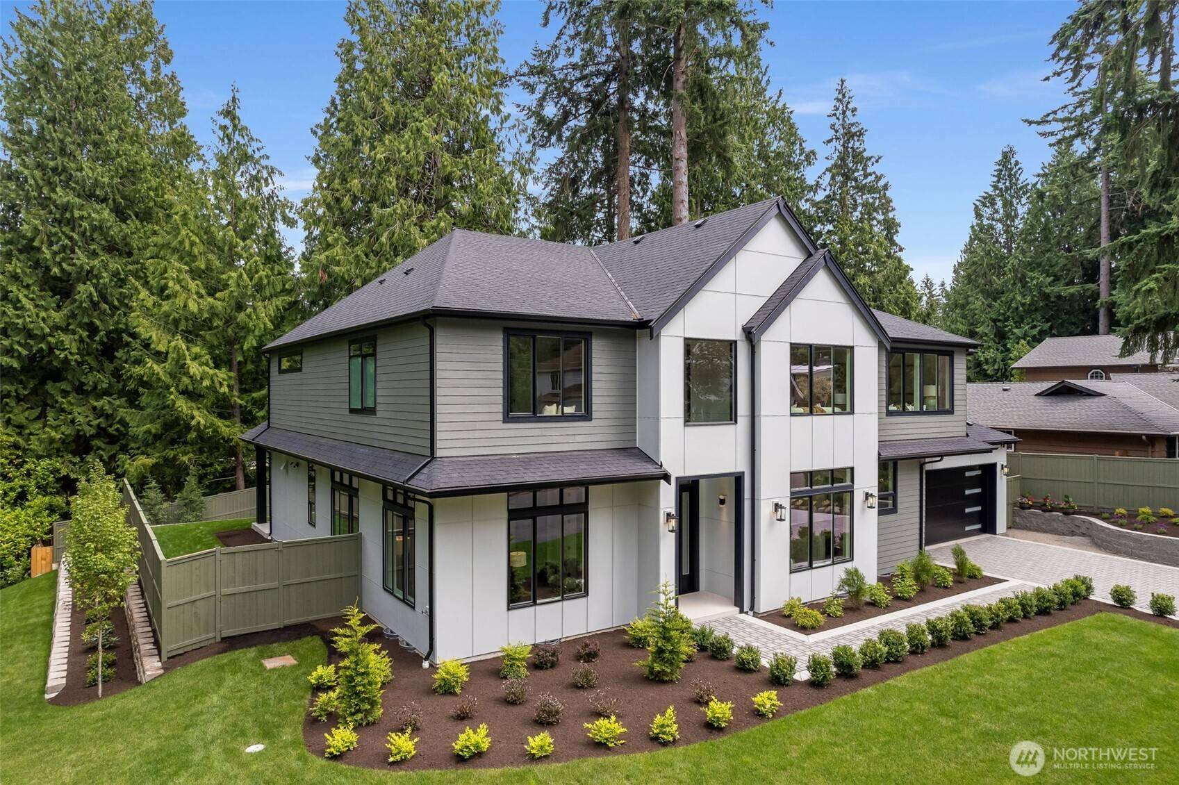 Bellevue, WA 98007,1806 154th AVE SE