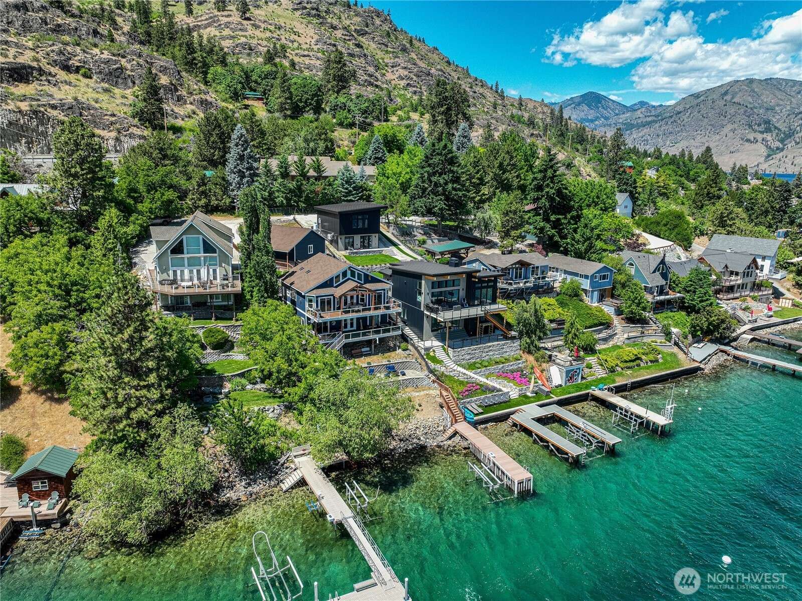Chelan, WA 98816,101 Driftwood Lane