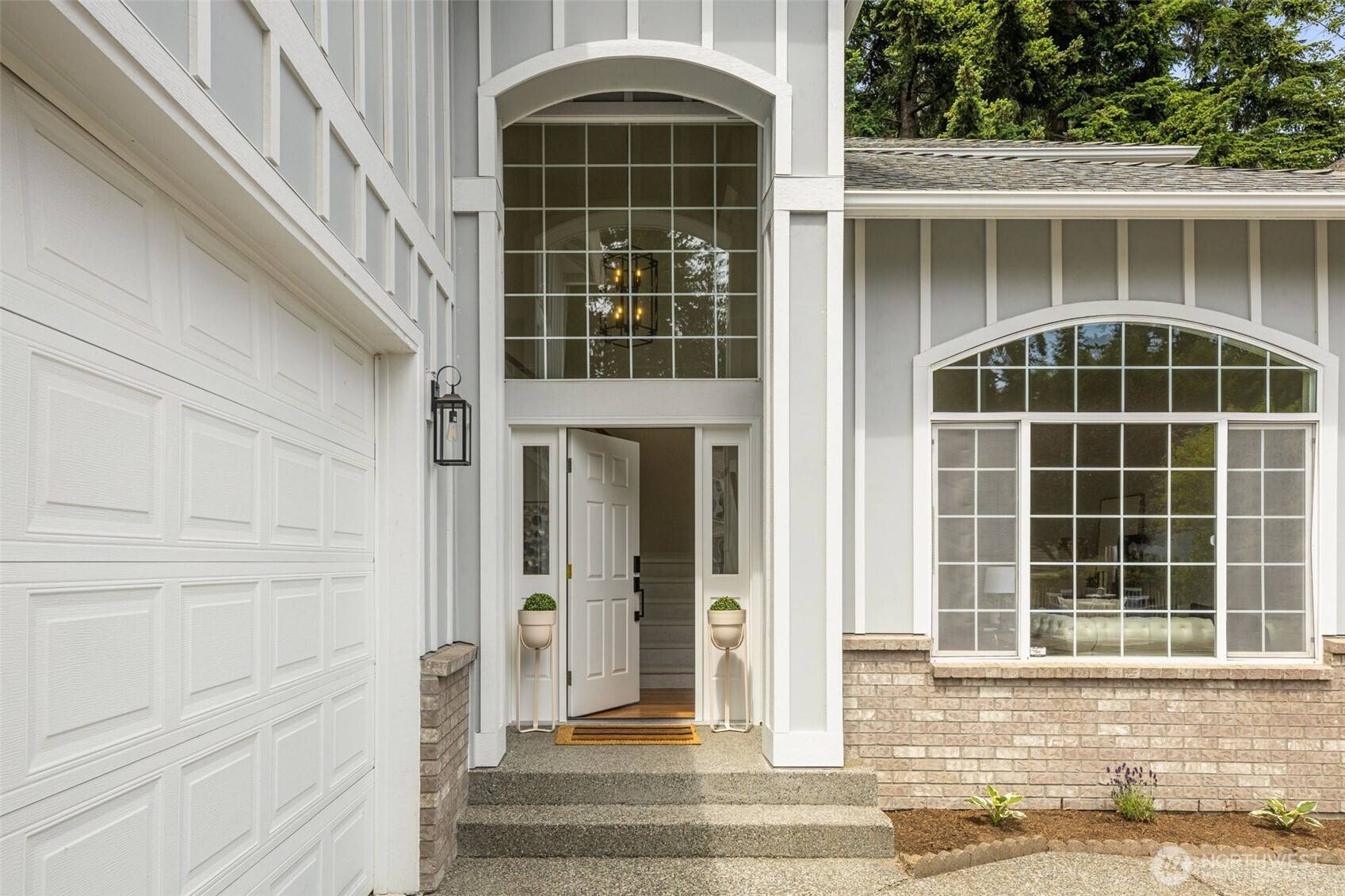 Edmonds, WA 98026,5721 154th PL SW