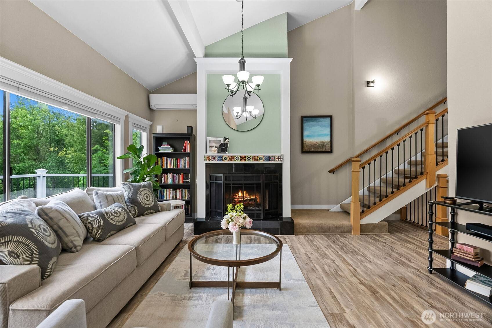 Puyallup, WA 98371,2104 7th AVE SW